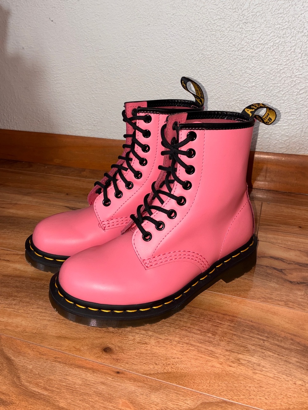 Dr Martens 1460 Women’s Acid Pink Lace Up Ankle Boots - size 5